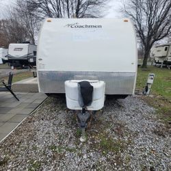 2010 Coachmen Freedom Express