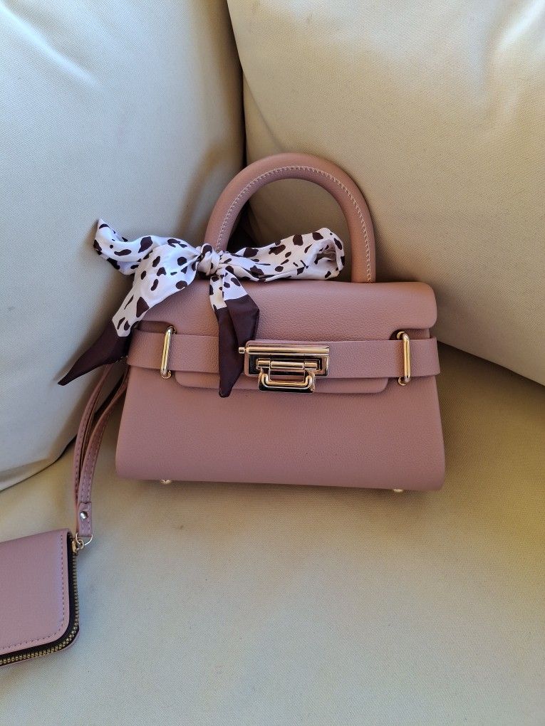 Bolso de Mano Para Mujer Color Rosa/ Hand Bag For Women In Pink