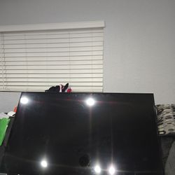 70 Inch Skyworth Android Tv