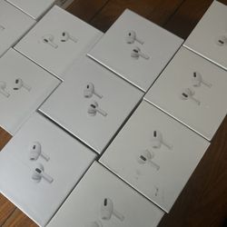 Air Pods (brand New)