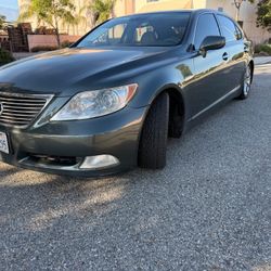 2007 Lexus LS 460