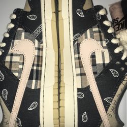 Travis Scott Dunks