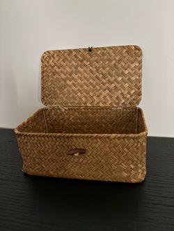 Handwoven Basket with Lid, X-Small, Natural Seagrass, Rectangular, Caramel