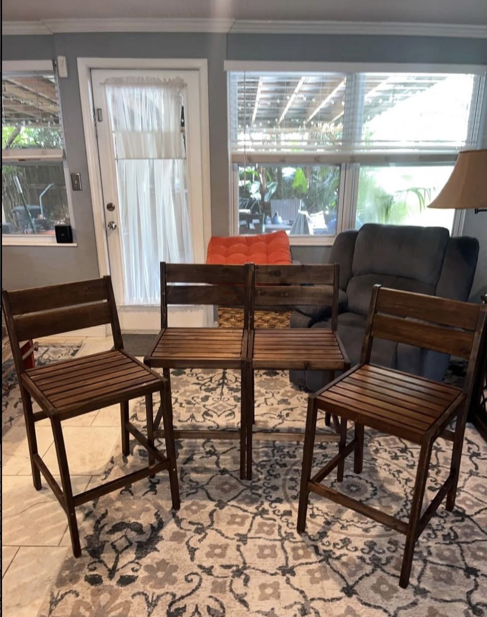 Beautiful Oak Barstools 