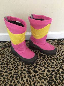Girls Sz2 Snow Boots