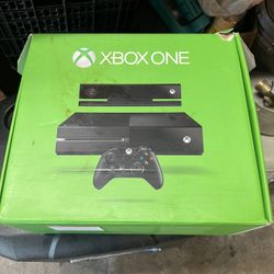 Xbox One And Xbox 360 And 40 Inch Tv All For $180