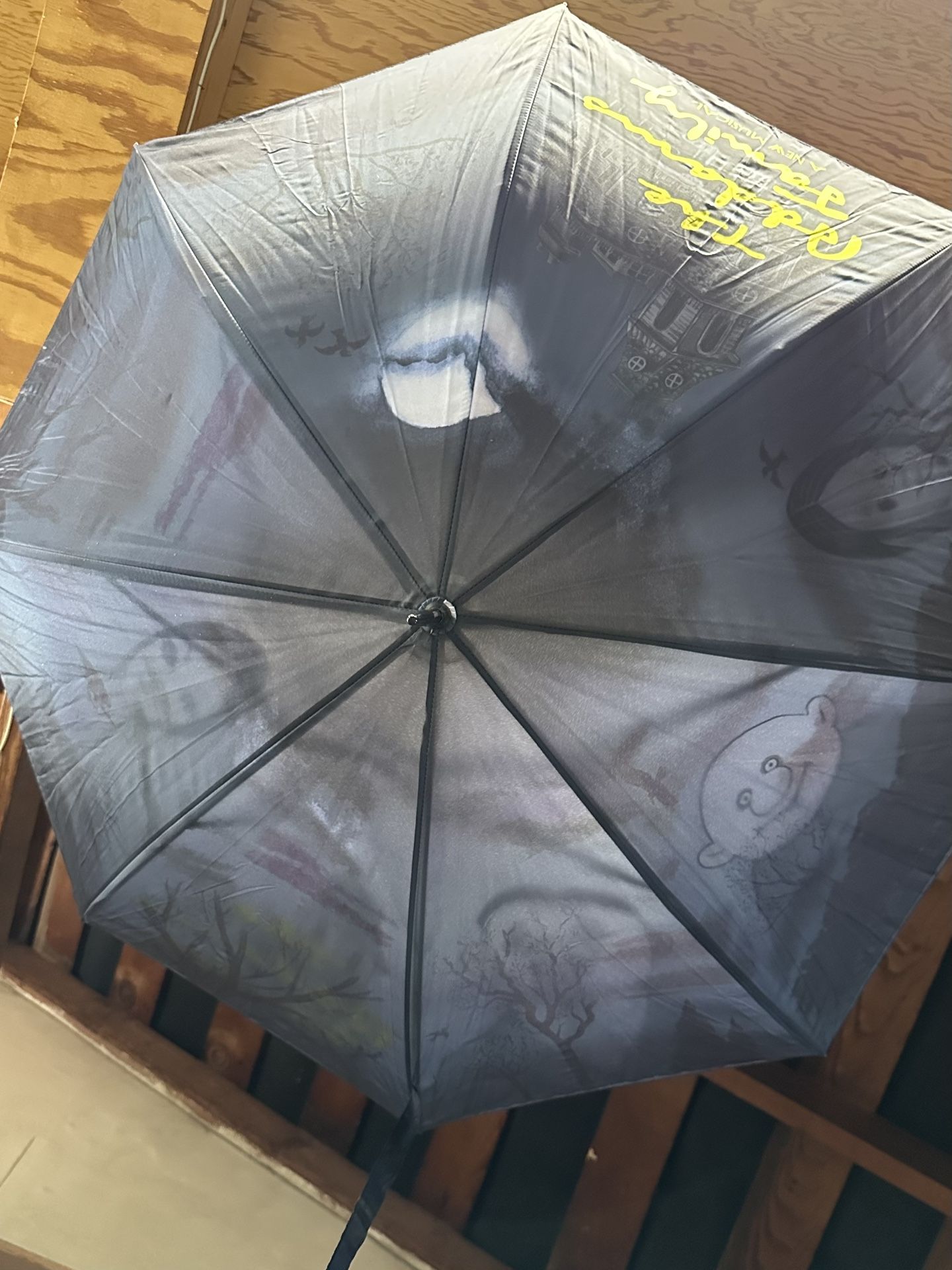 NWT The Addams Family Umbrella!