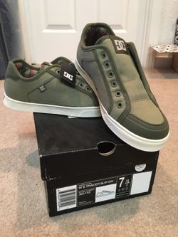 Women's DC shoes