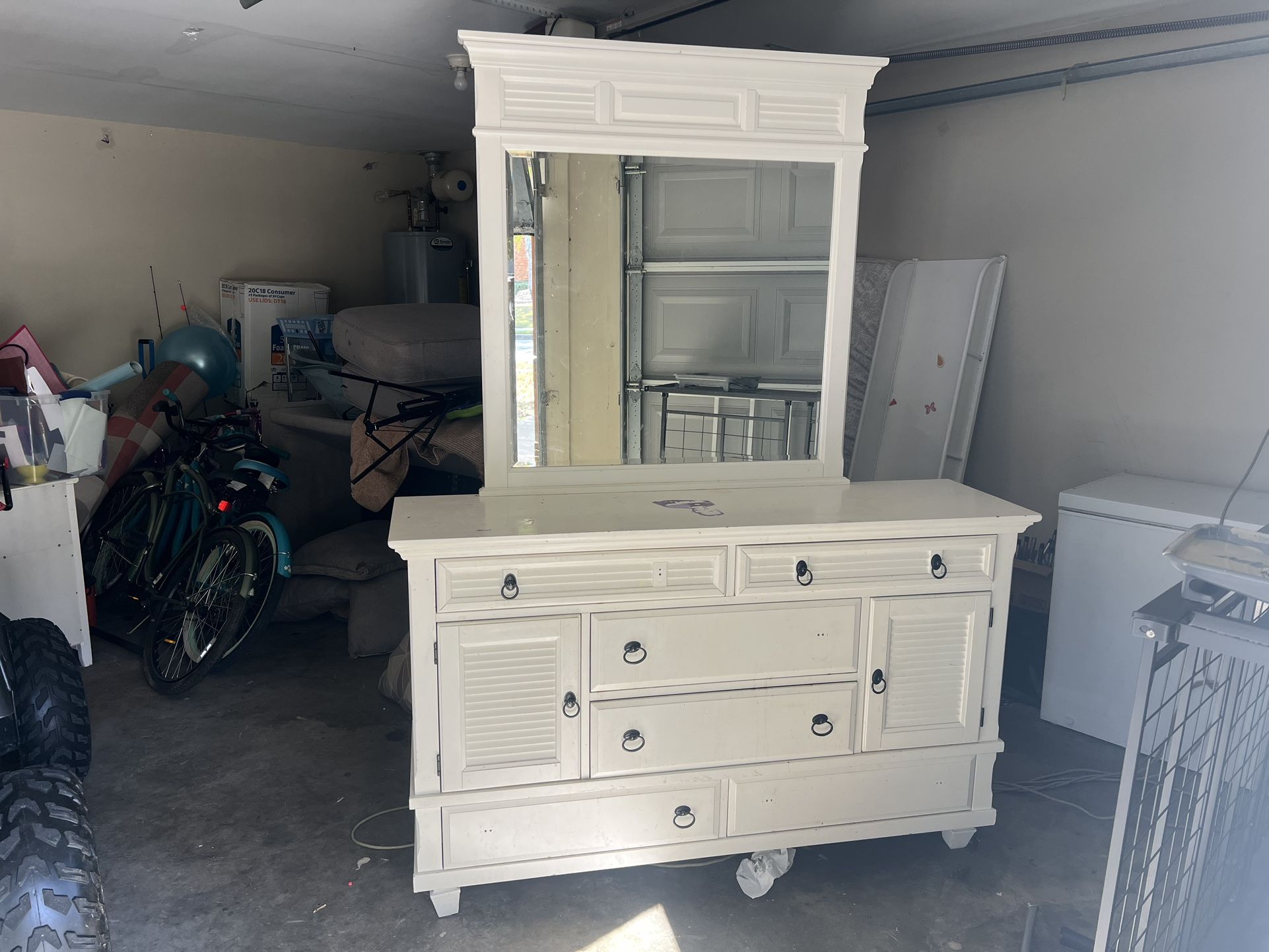 Dresser And Mirror Combo