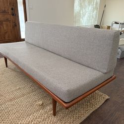 Danish Modern Solid Teak Daybed / Sofa by Peter Hvidt for John Stuart
