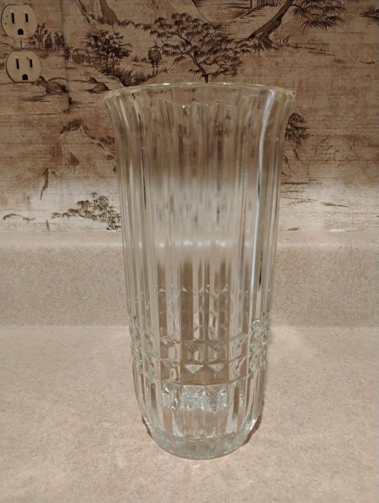 Glass FLOWER VASE