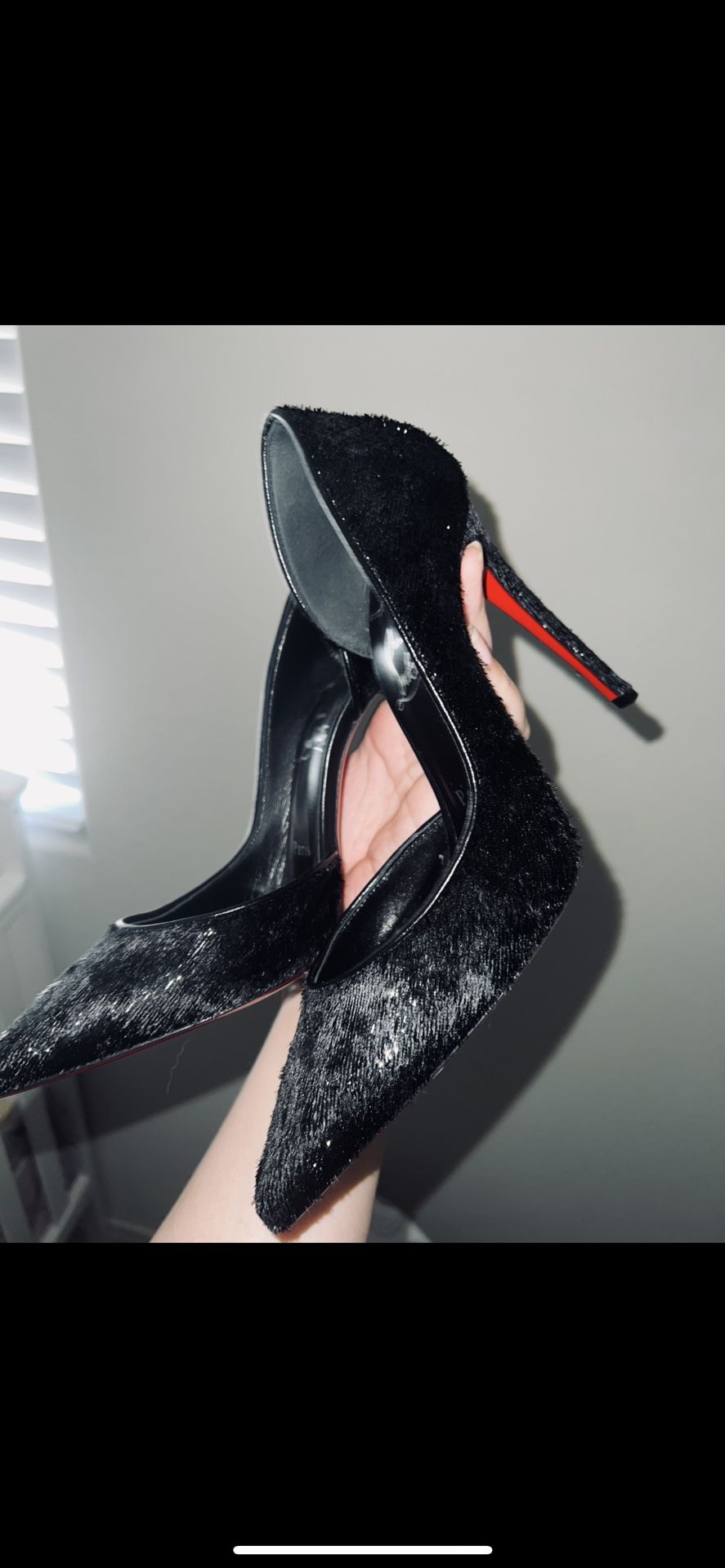 Christian Louboutin Iriza 100 velvet black heels