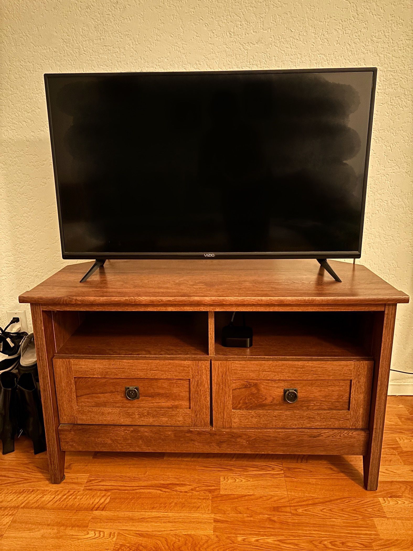 TV Stand (OBO)