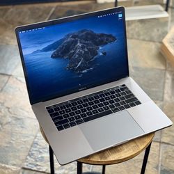 Apple MacBook Pro