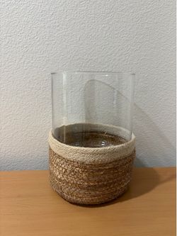Glass candle holder