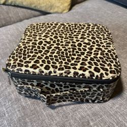 Brand New PINK LILY Leopard Print Cosmetic Travel Bag & Organizer 