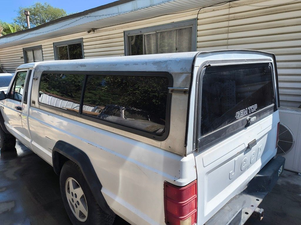 Truck Camper Shell On A Jeep Comanche Long Bed