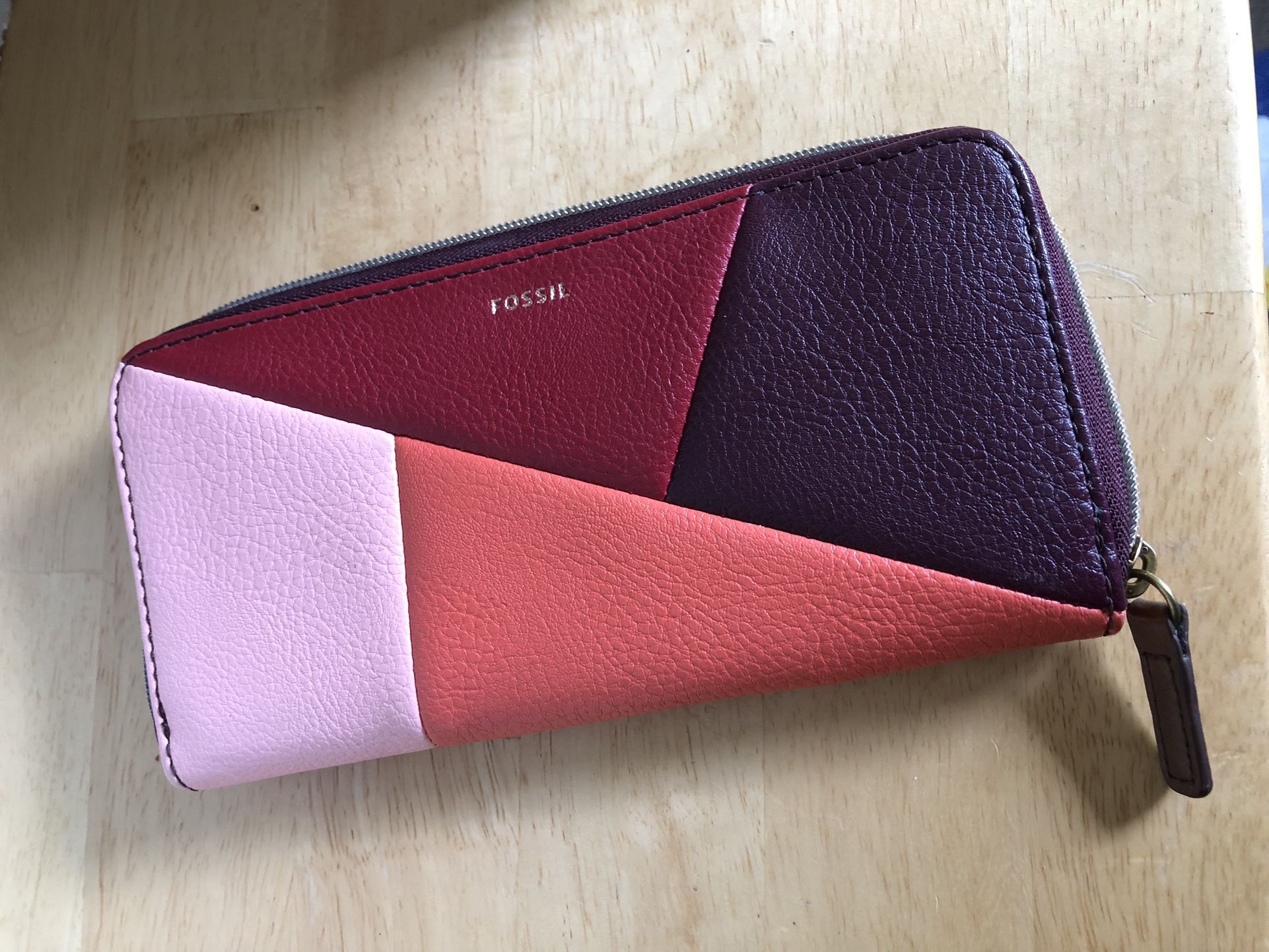 Fossil Zip around Patchwork wallet 8 x 4