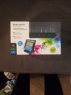 BAUHN QUAD CHATGING STATION
