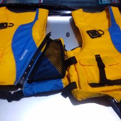 4 Life Vests 