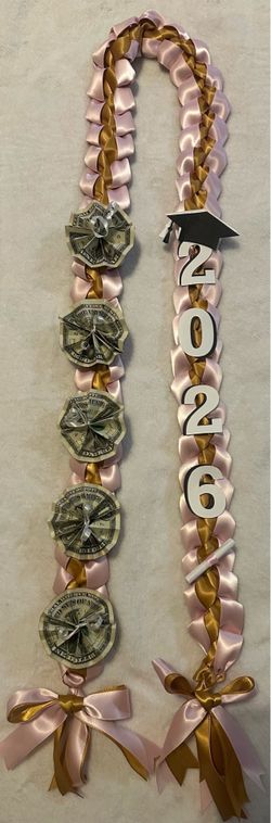Graduation leis