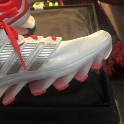 Adidas Springblade Razor Red/white in West York, PA -