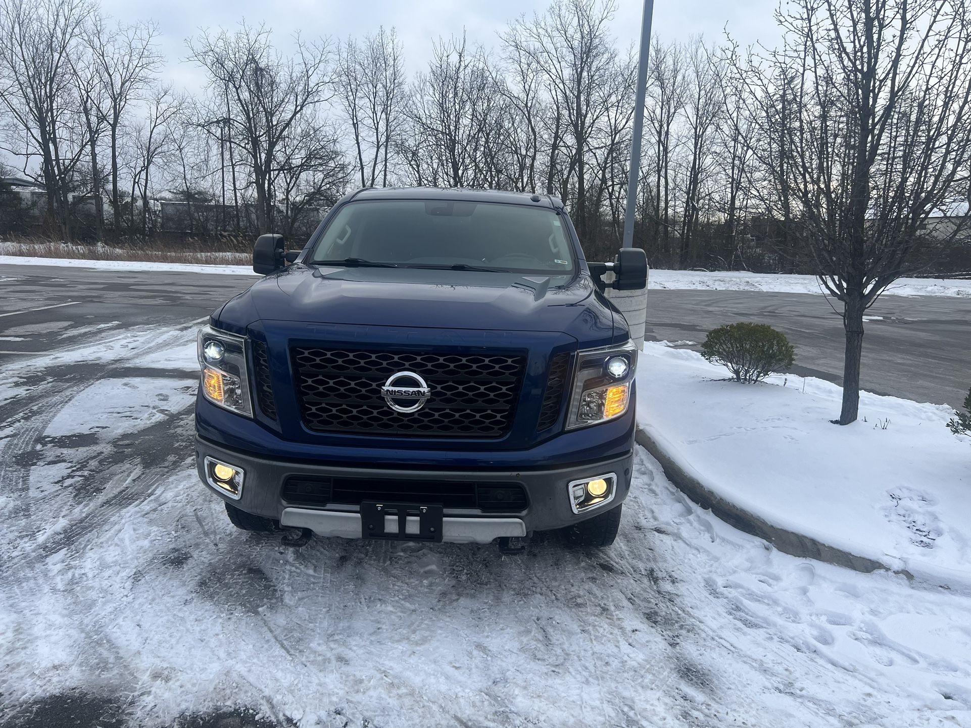 2016 Nissan Titan