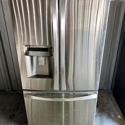 Kenmore refrigerator for sale with a 3-month warranty