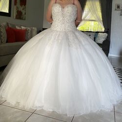 Wedding Dress and crown