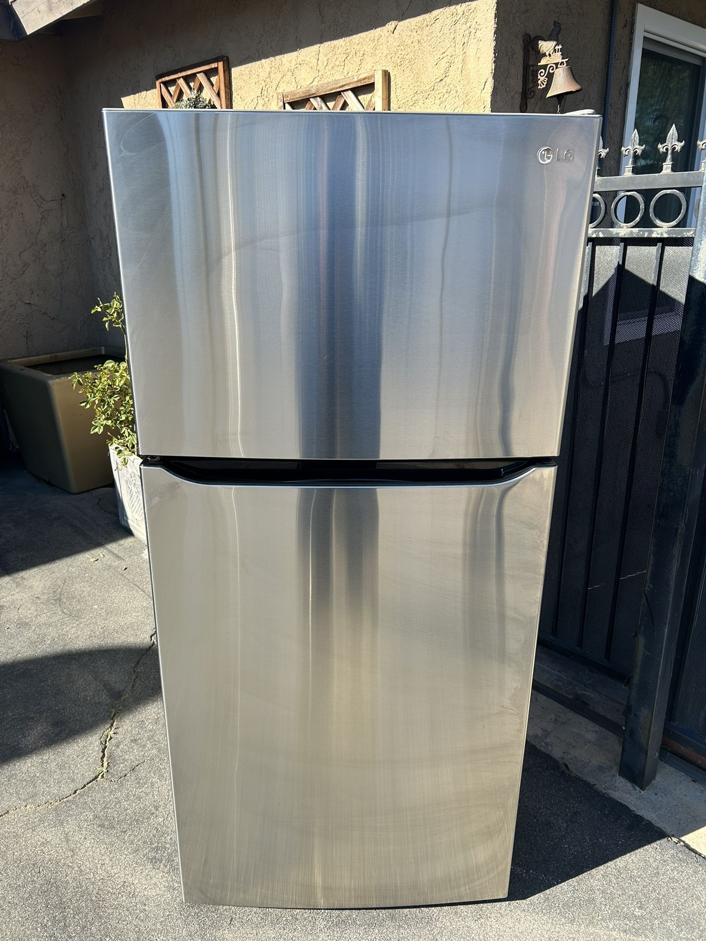 (FREE DELIVERY π) LG REFRIGERATOR