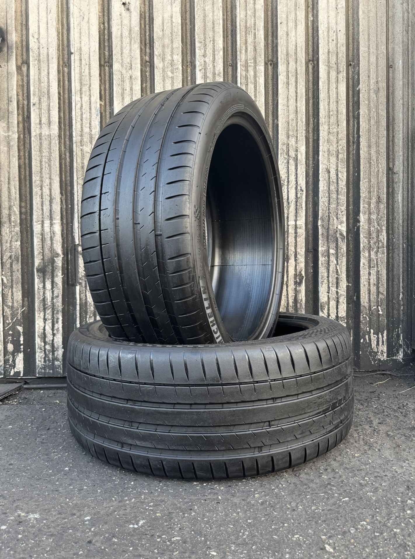 275/40/22 Michelin Pilot Sport 4S