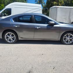 2014 Nissan Maxima Runs Great 123k Miles Clean Title. Finance With $1000 Down!