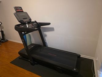 Bowflex Treadmill (T-9)