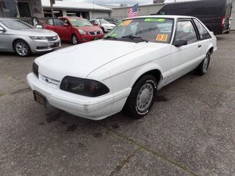 1992 Ford Mustang