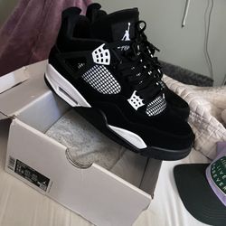 Air Jordan Thunder 4s Barely Worn 