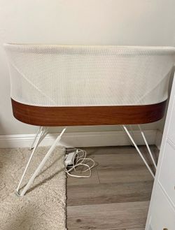 Snoo Bassinet (will not connect)