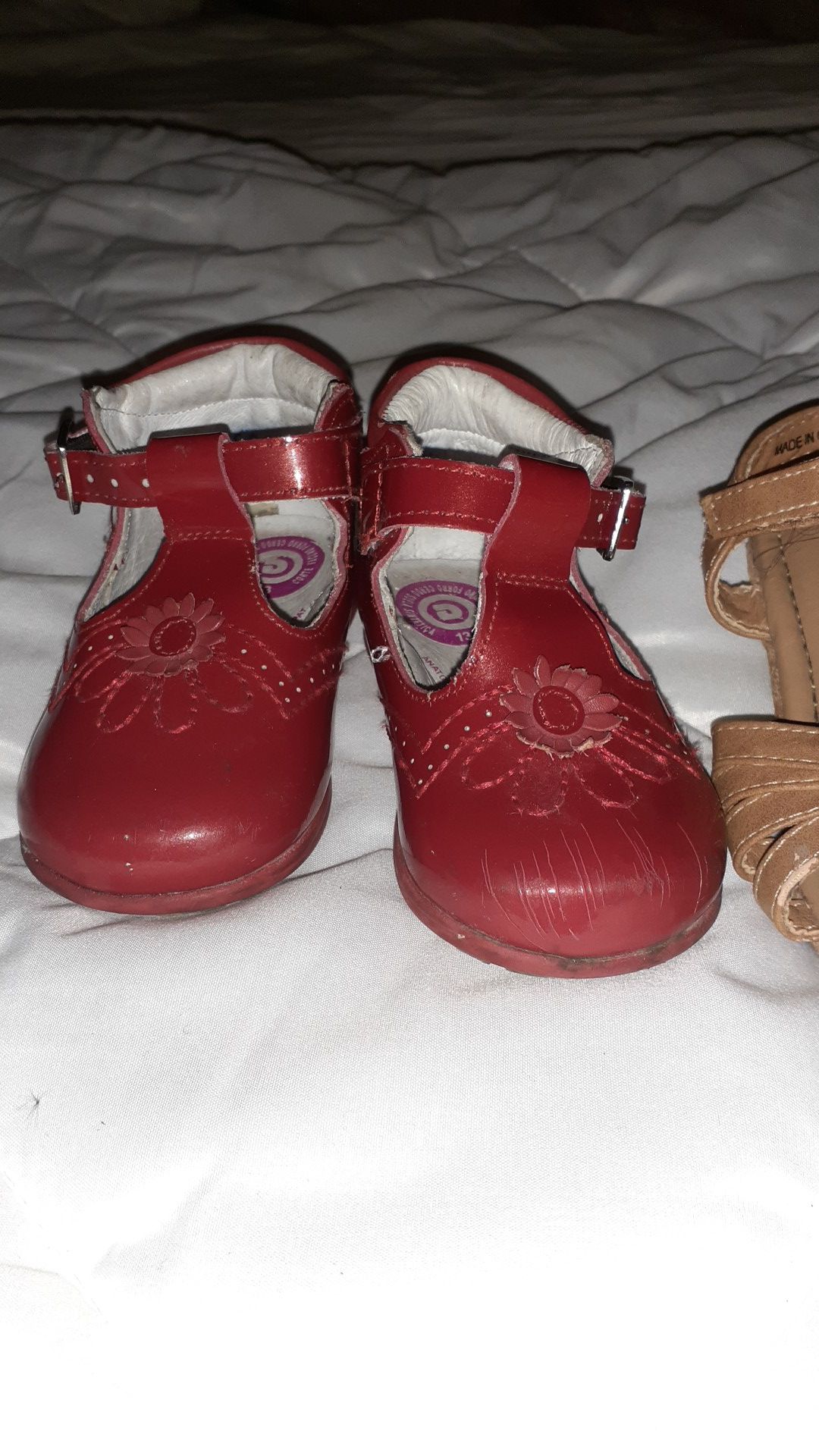 Baby girl shoes/sandle