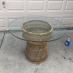 Wicker antique 