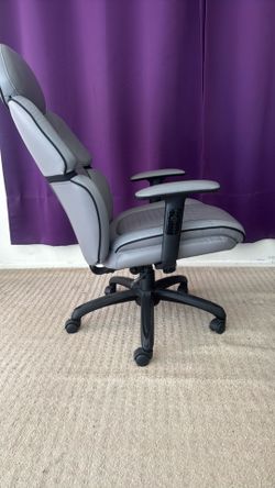 🔥 Premium Ergonomic Gaming Chair – Like New – $149