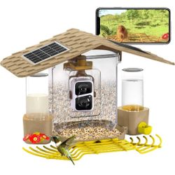 Bird Feeder With Solar Camera