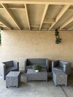 6 Piece Wicker Outdoor Patio Set