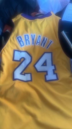 Kobe Bryant Jersey 24 Men’s Large & Michael Jordan 23XL Jersey
