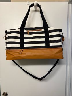 White and Black Stripes Big Bag.