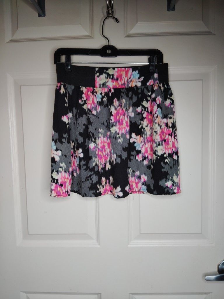 Joe B, Floral Skirt , Large