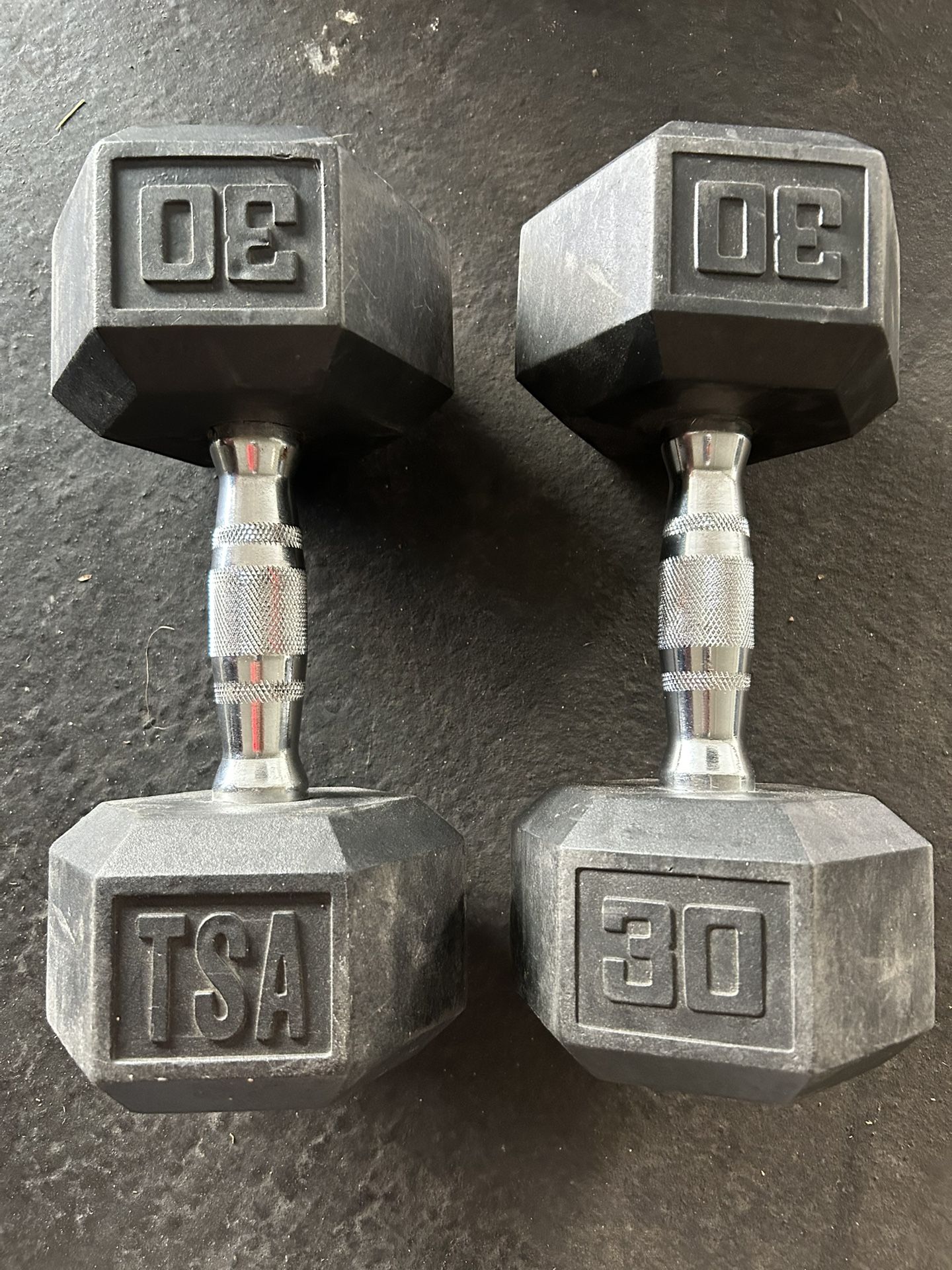 Pair Of 30lb Dumbbells 