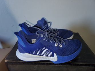 Kobe Hyper Blue Size 8 Mens