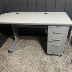 Lakeshore Flex-Space Mobile Teacher Desk