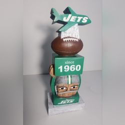 #5 New NFL New York Jets Garden Statue Vintage Design