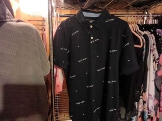 Men's Hilfiger shirt