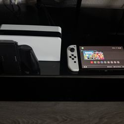 Switch White (OLED)